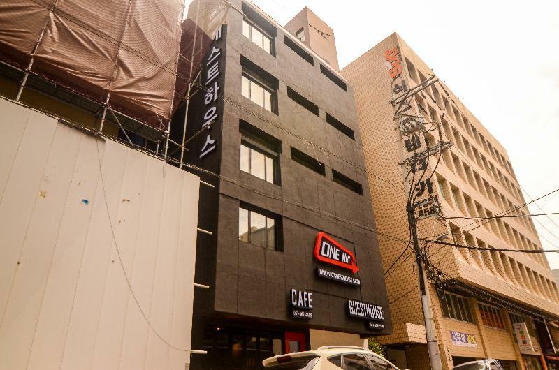 One Way Guesthouse Busan Exterior photo